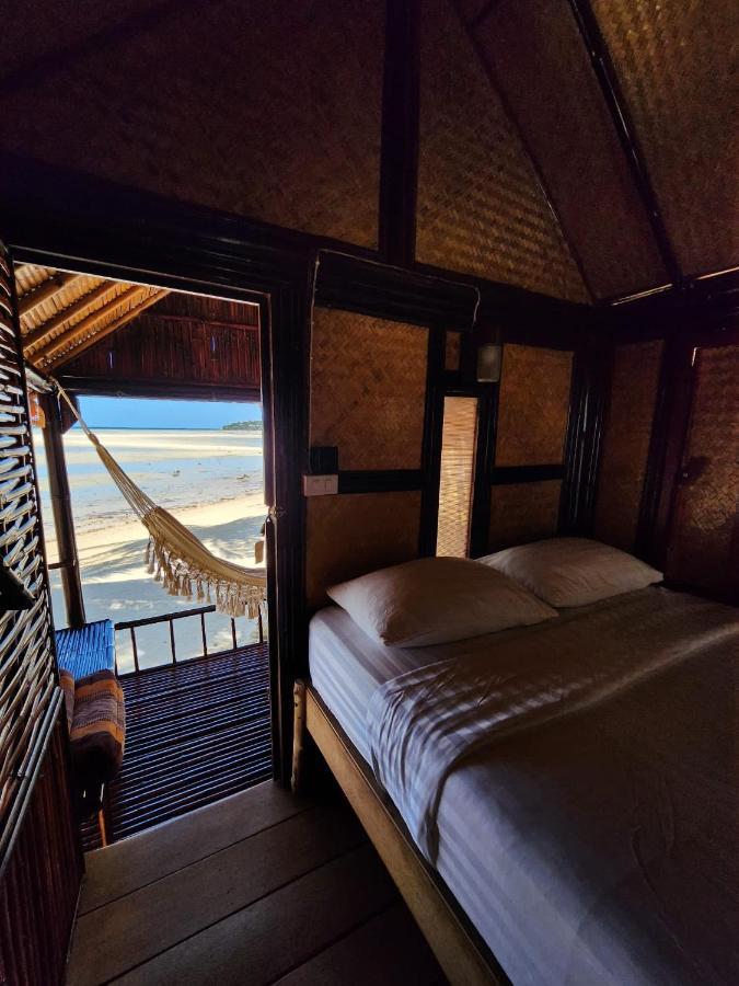 Castaway Tempat peranginan