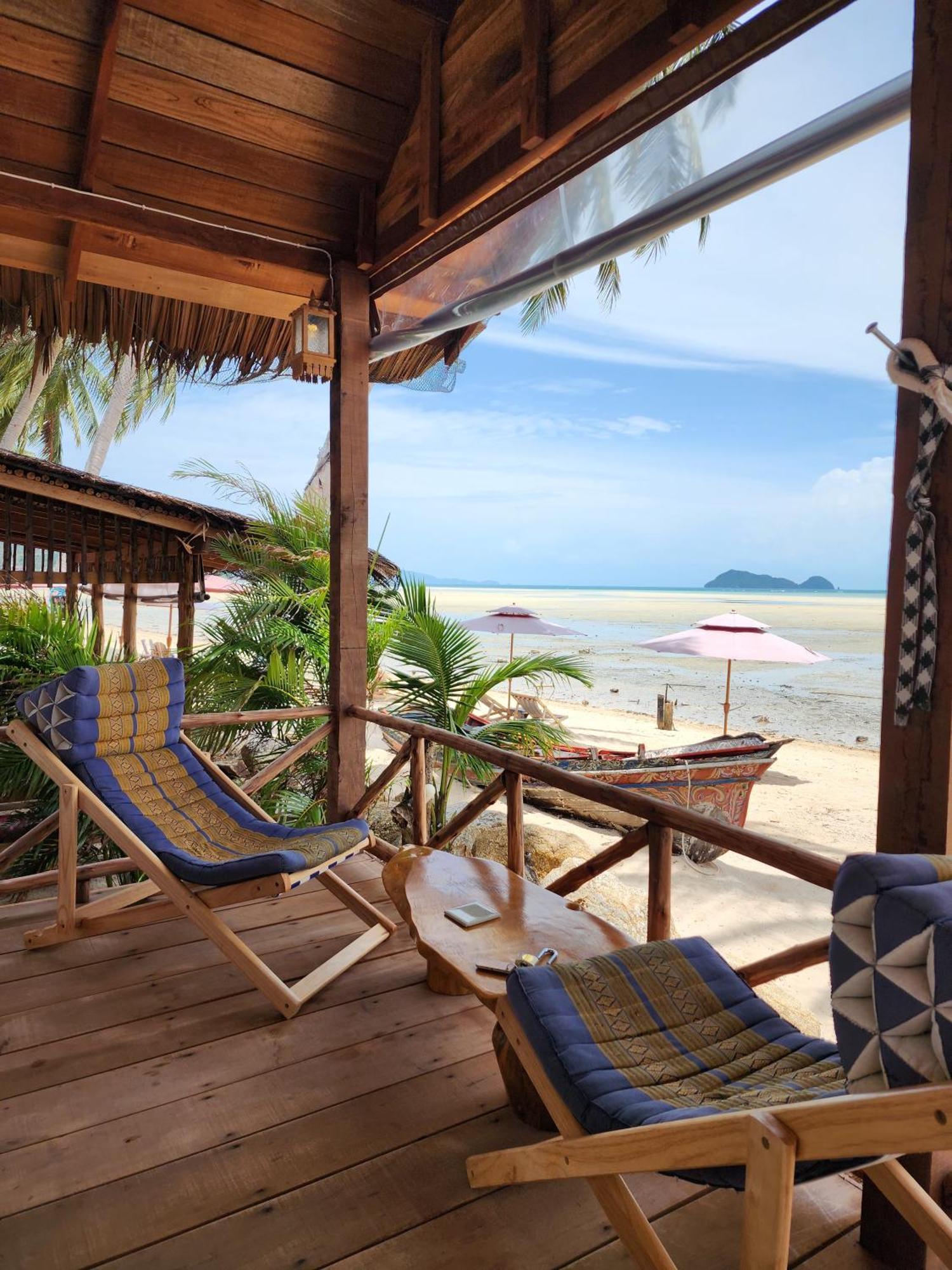 Tempat peranginan Castaway Srithanu