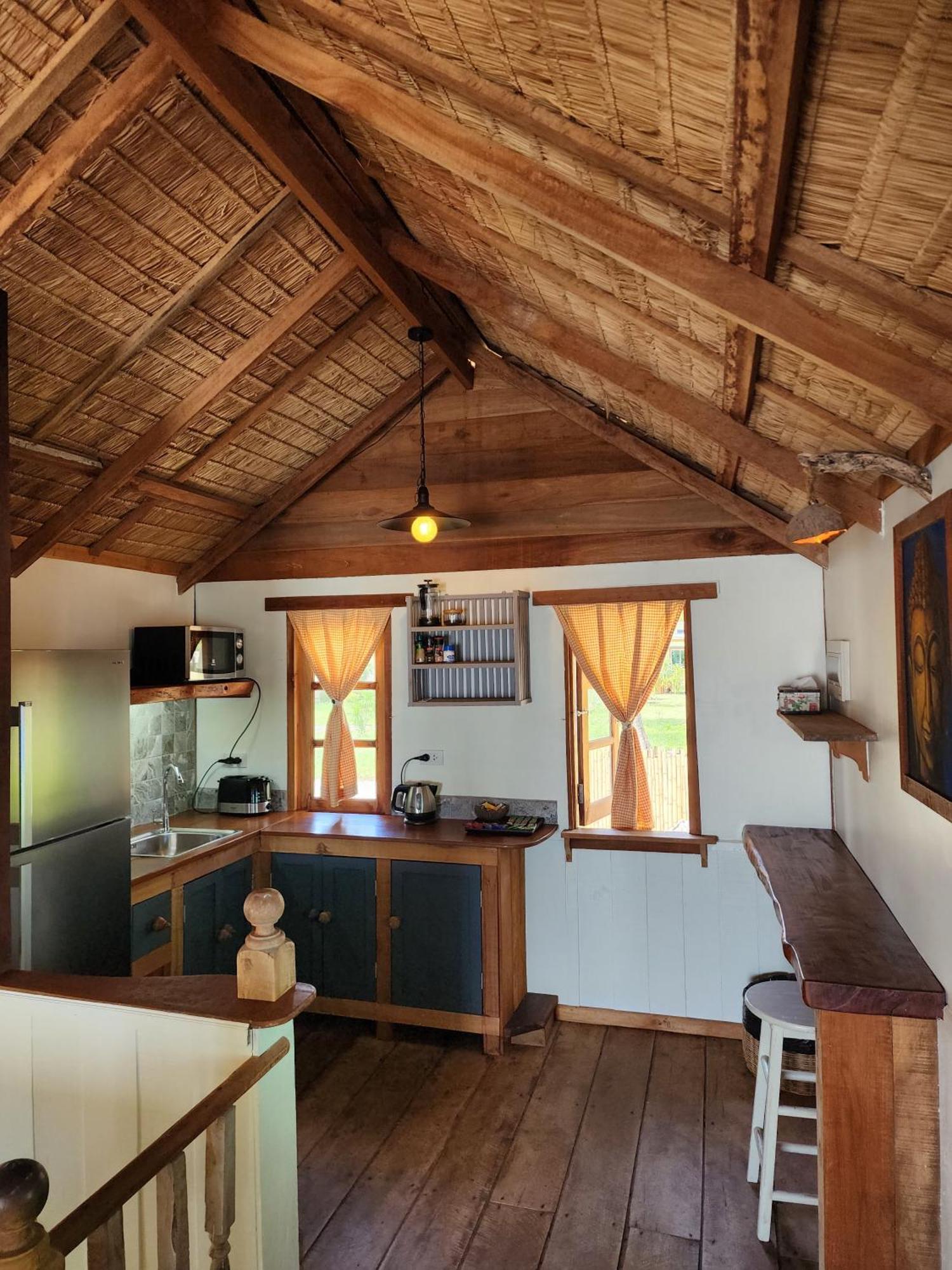 Castaway Tempat peranginan
